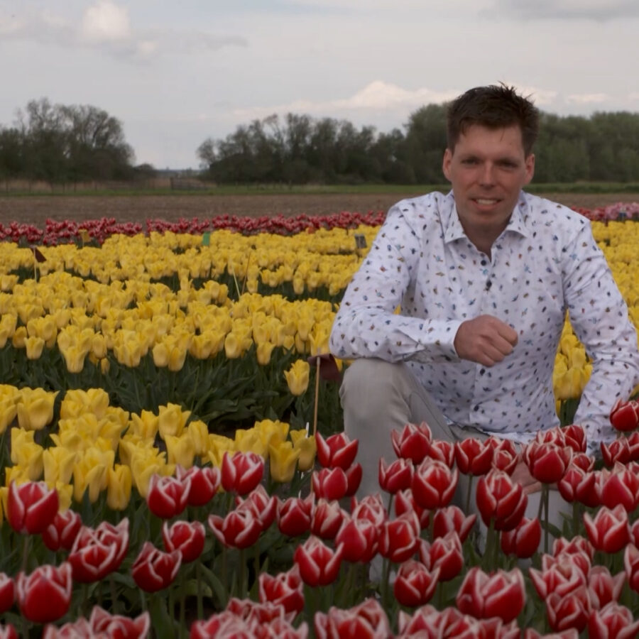 Modify 19HVBS2 Afl. 24 DEF.00_01_57_22.Still001